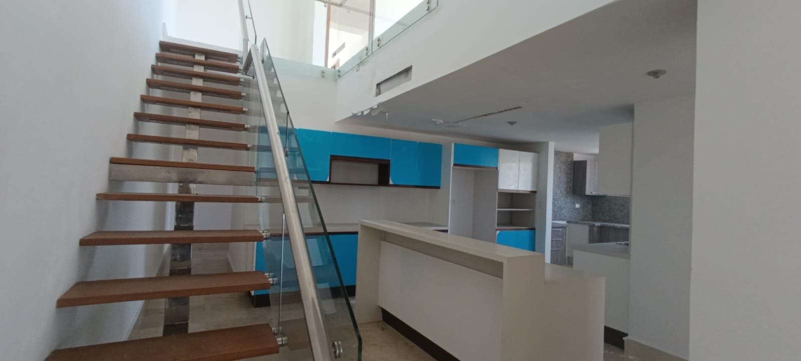 penthouses - Los Cacicazgos Penthouse de Oportunidad excelente zona 2