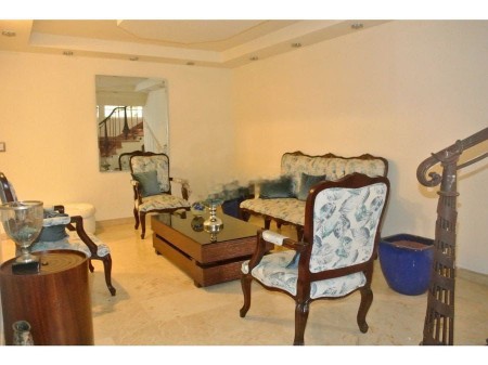 casas - Alquiler de Casa en La Castellana  4