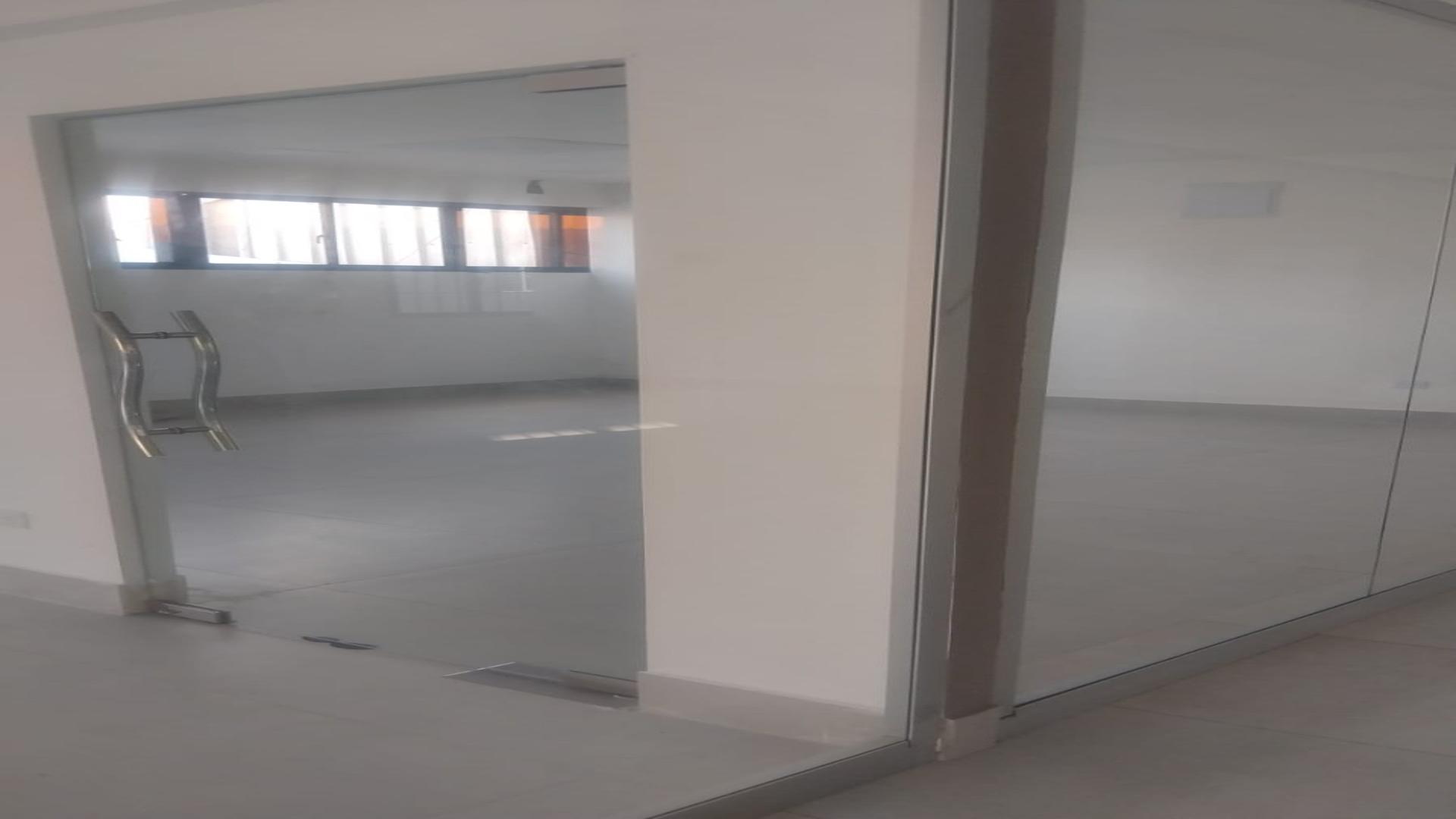 oficinas y locales comerciales - Local Comercial en CENTRO DE LA CIUDAD 1