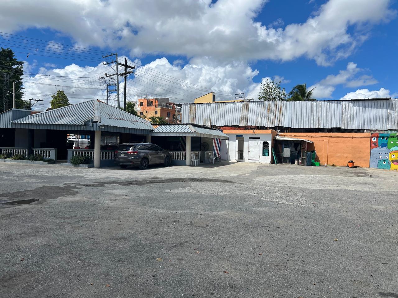 solares y terrenos - CAR WASH en LOS GUARICANOS de Oportunidad, 1,600 M 4