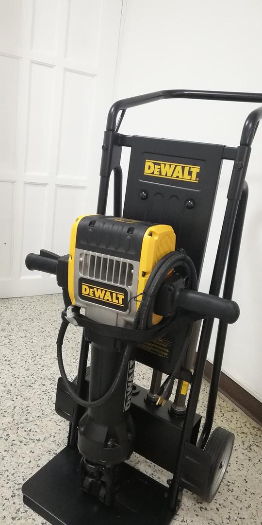 equipos profesionales - Taladro rompe pavimento D25980 1