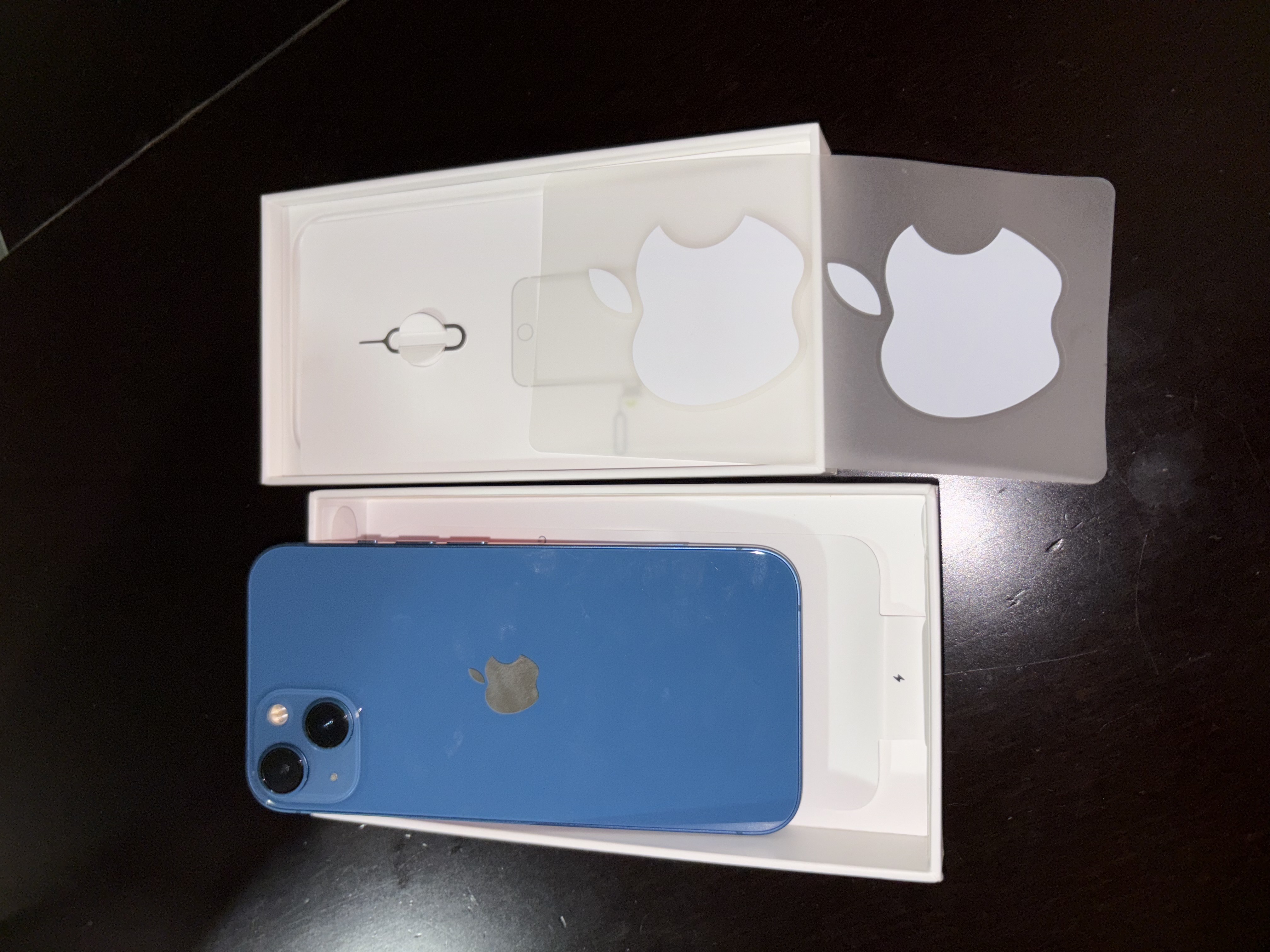 celulares y tabletas - IPhone 13 color azul  4