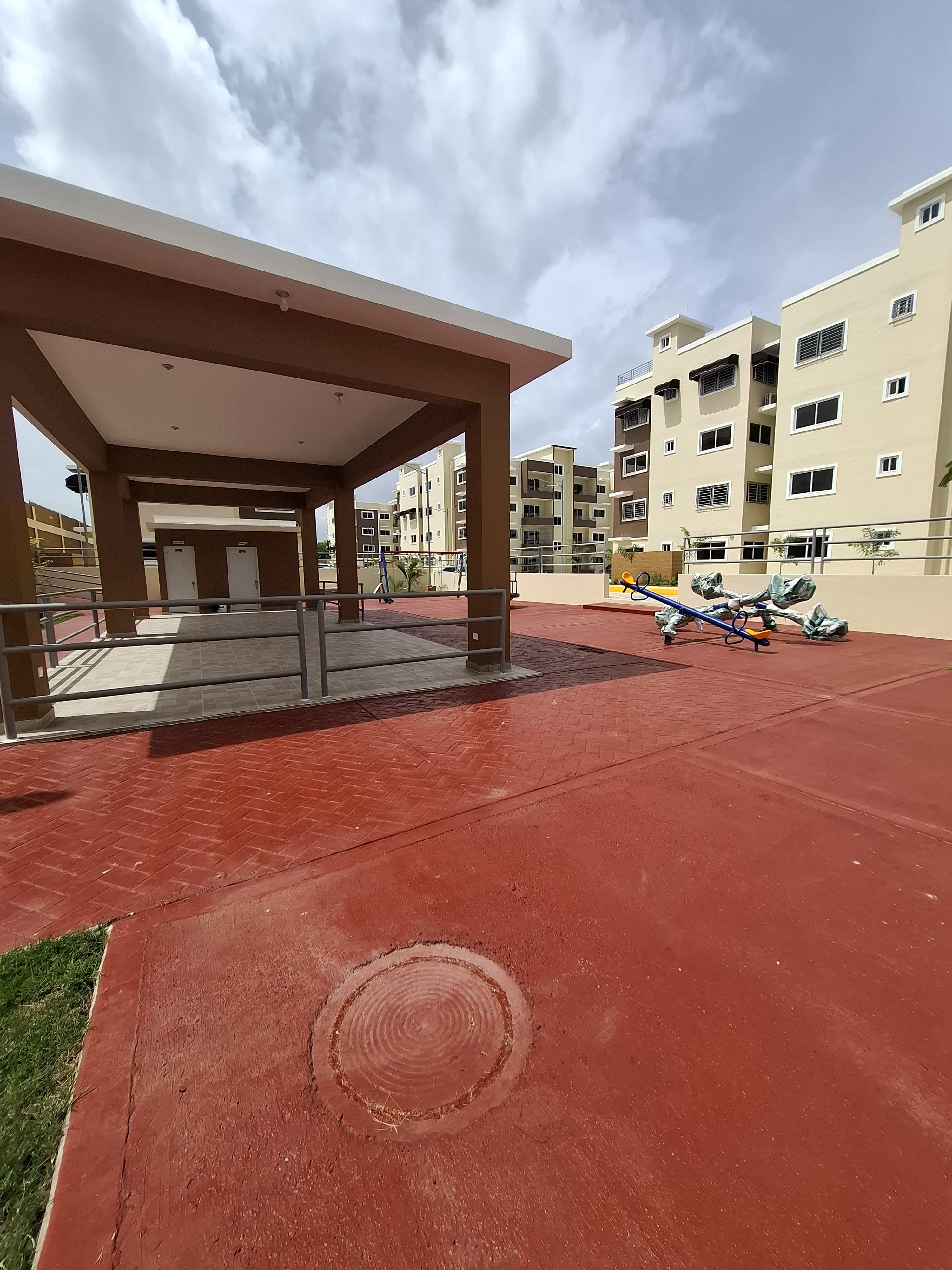 apartamentos - Alquilo Apartamento NUEVO, en Residencial Colinas  7