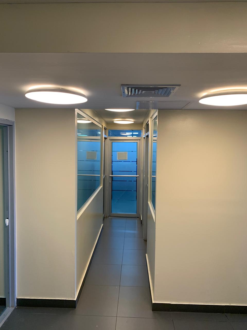 oficinas y locales comerciales - Alquilo Local/Oficina en Piso 3 próximo a Piantini 7