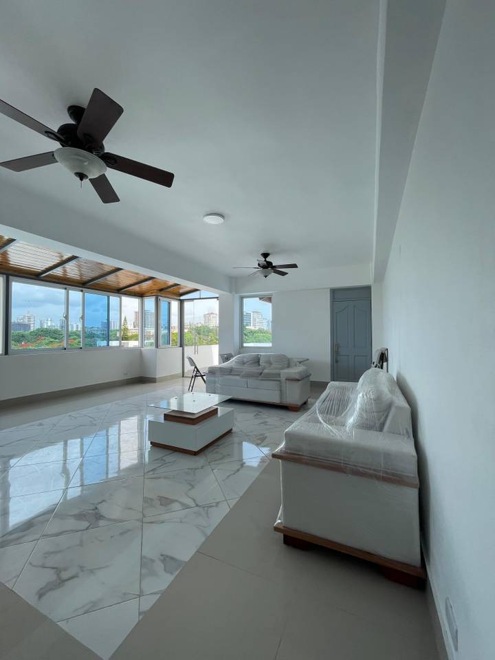 penthouses - Vendo penthouse en la zona universitaria  0