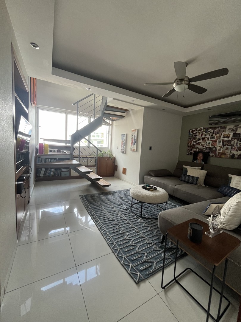 apartamentos - Penthouse en venta en Naco de 3 niveles con amplia vista a la ciudad
 6