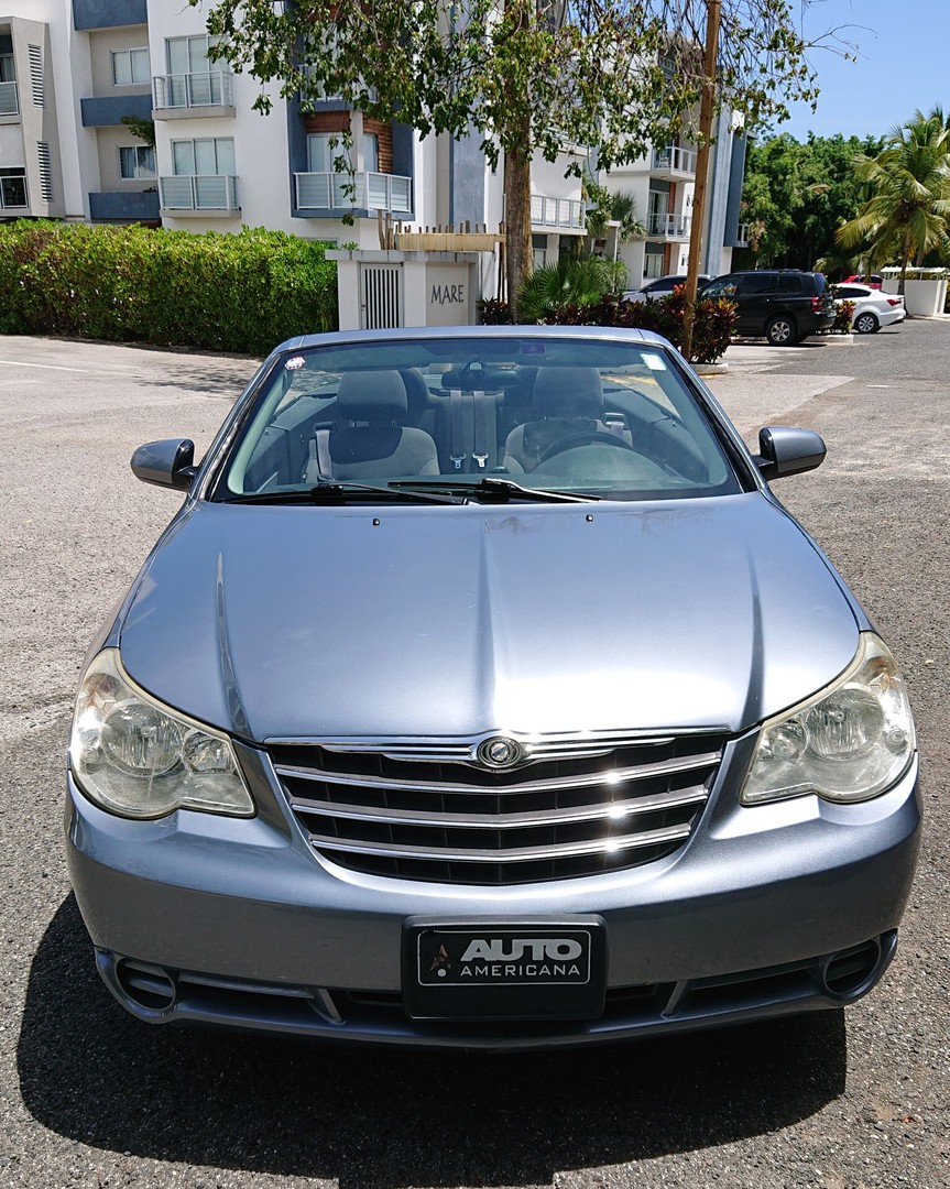 carros - VENDO CHRYSLER SEBRING CONVERTIBLE TOURING, año 2010, 6 cilindros, 2700 Hp/cc 6