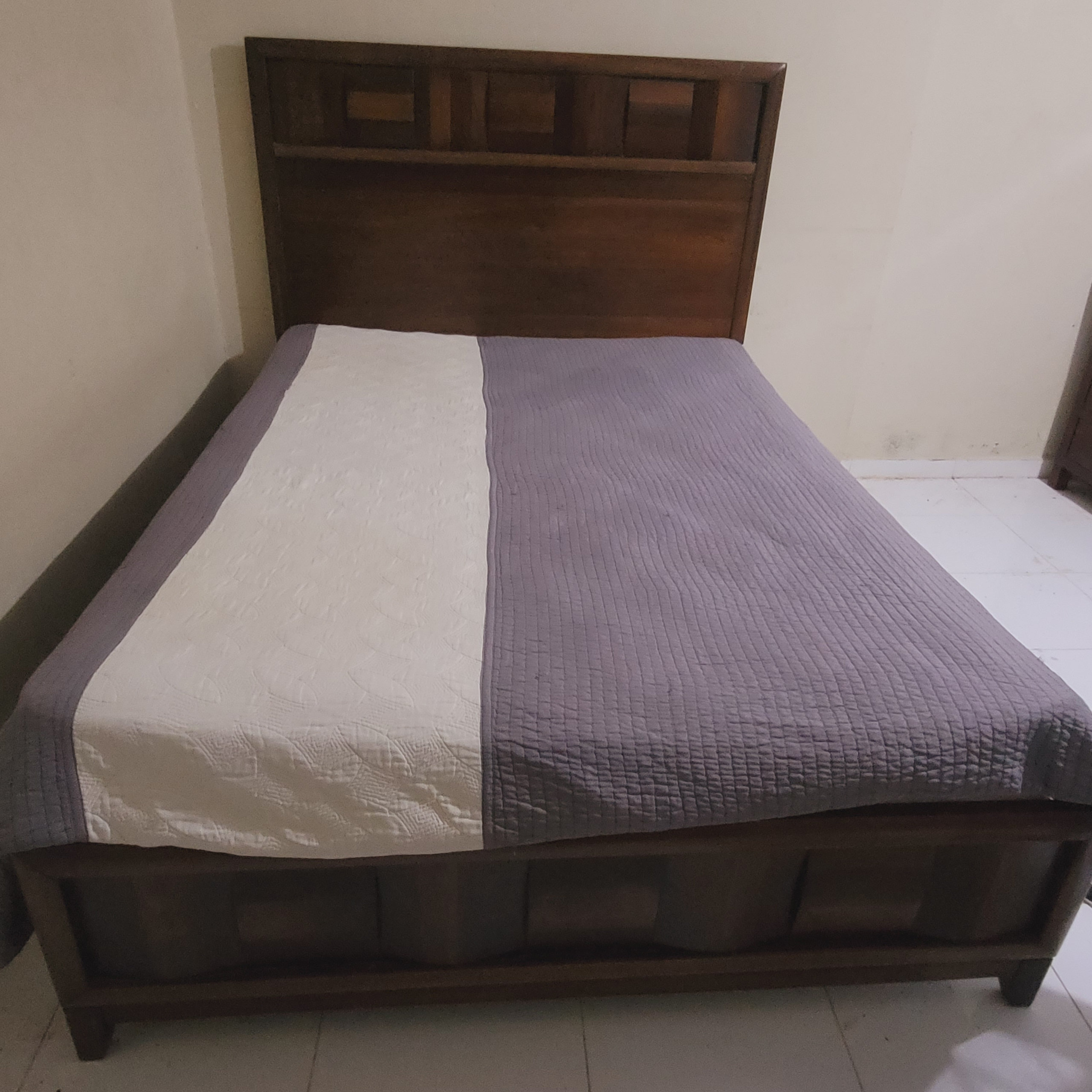 muebles y colchones - por motivo de viaje vendo juego de habitación sin colchón, sin colchón!!! 0