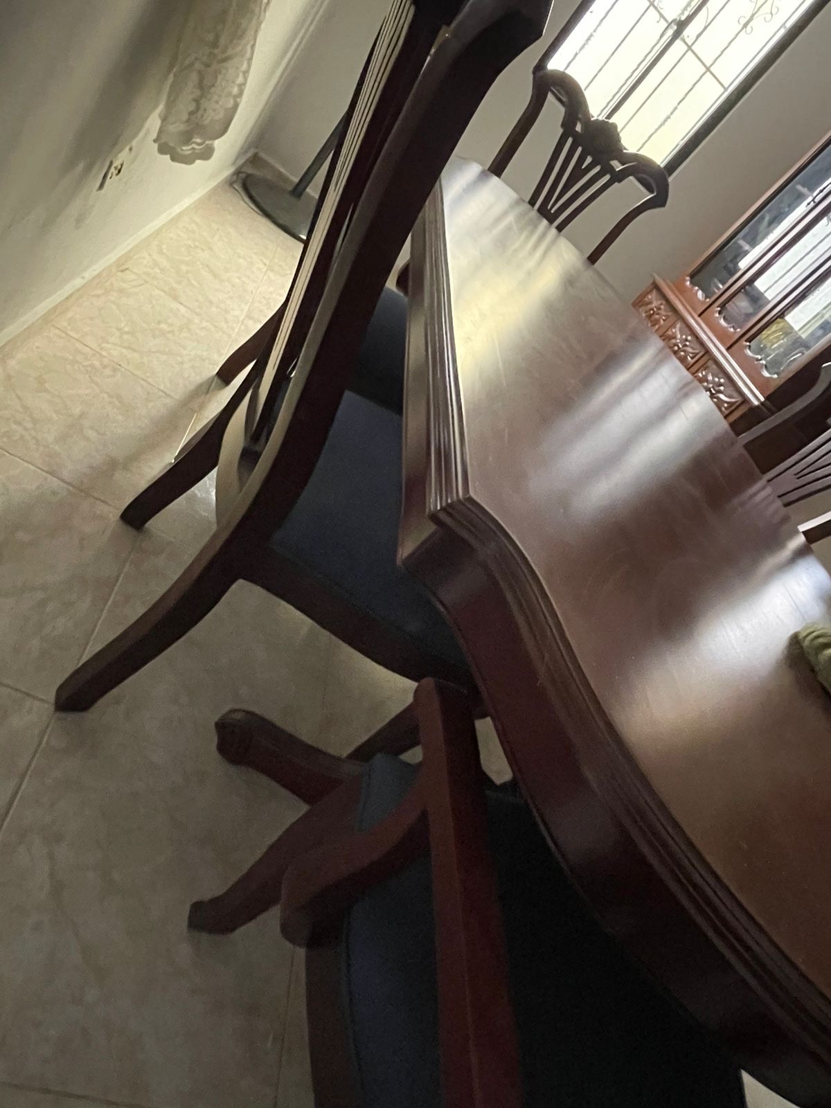 muebles y colchones - Comedor de caoba  6