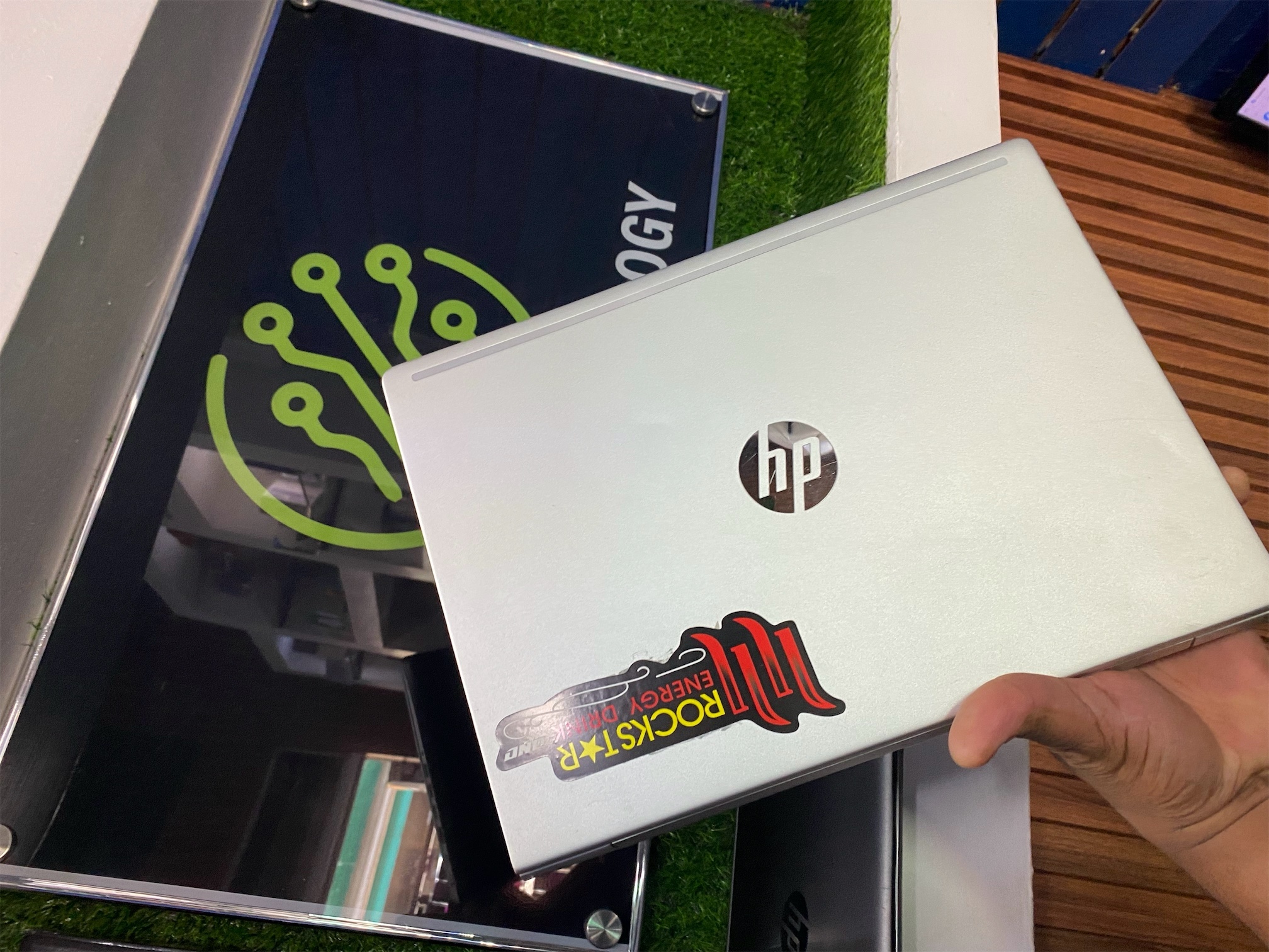 computadoras y laptops - HP PRO BOOK 640 G7 