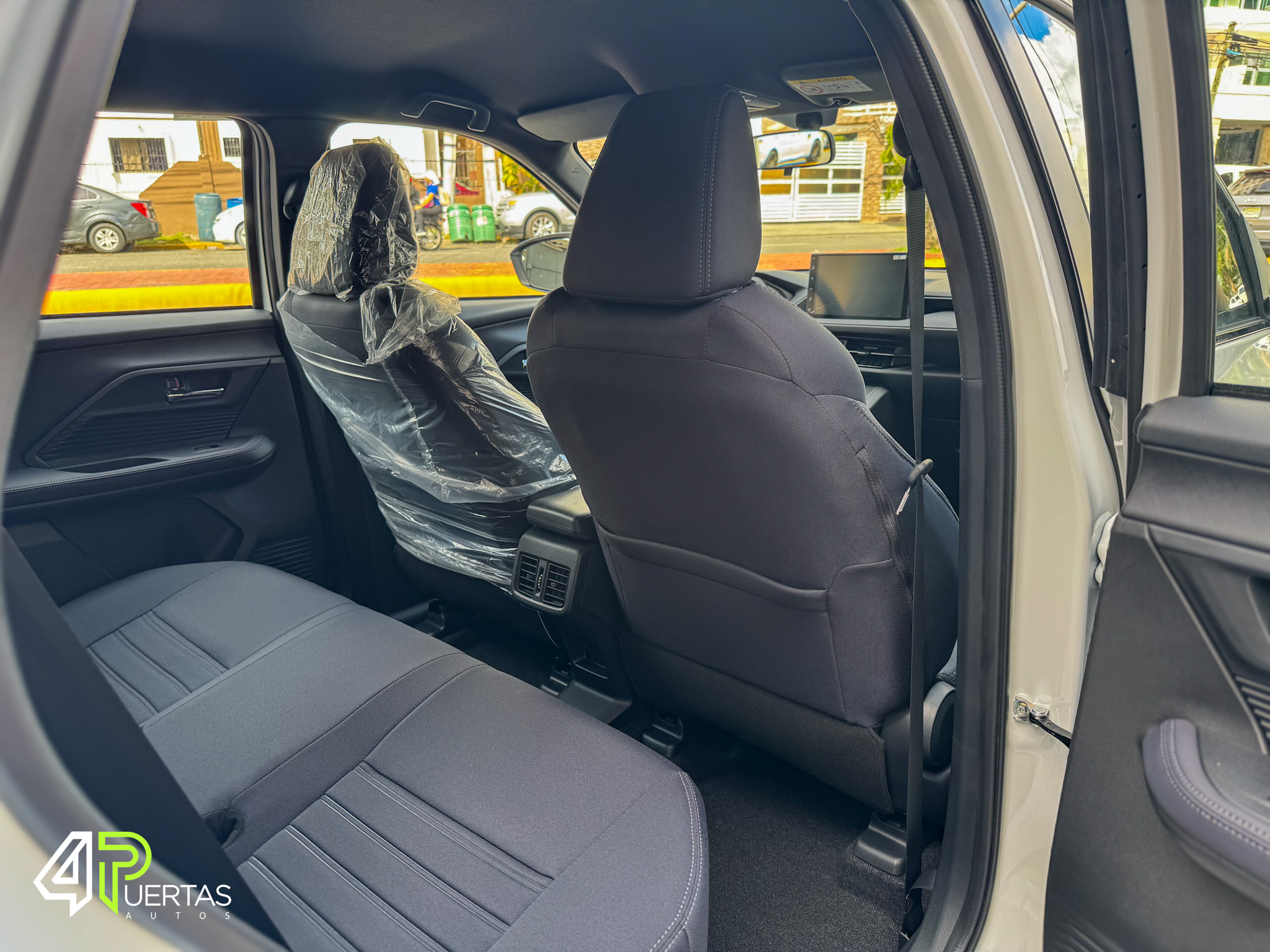 carros - Toyota Yaris Cross Full Gasolina  7
