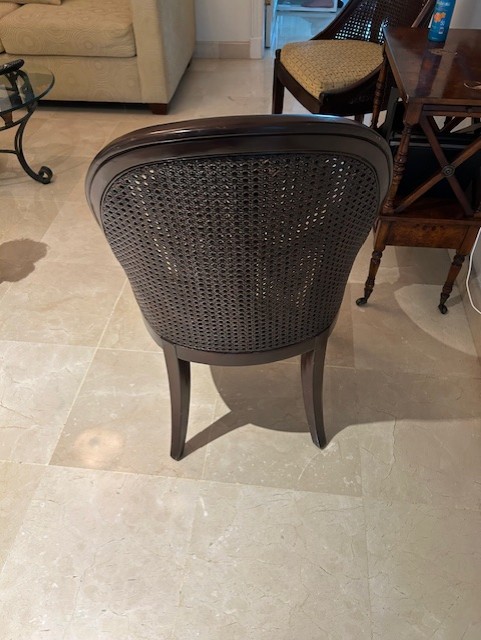 muebles y colchones - VENDO SILLAS DE MADERA Y PAJILLA 2