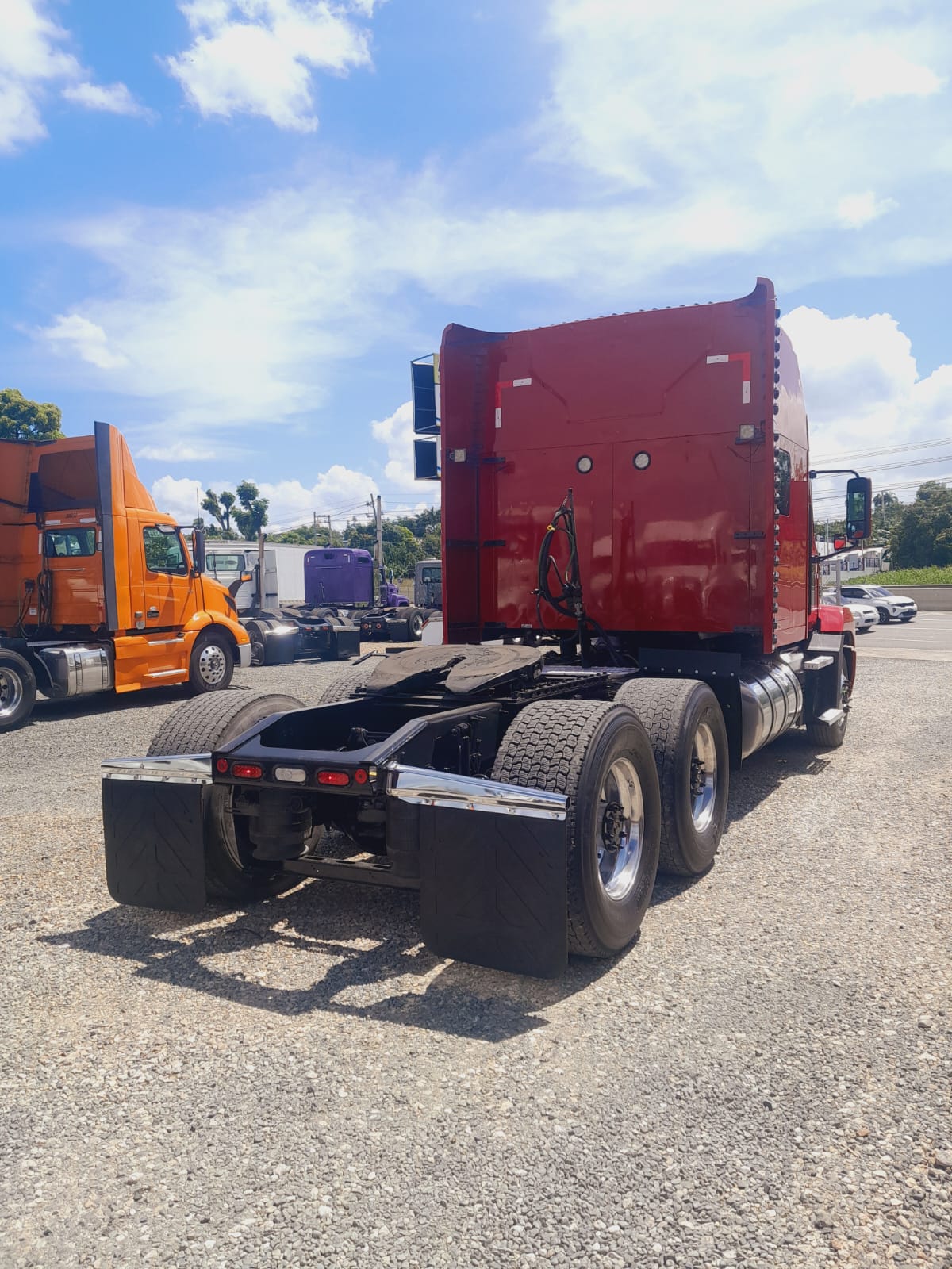 camiones y vehiculos pesados - Mack Athem 2019 6