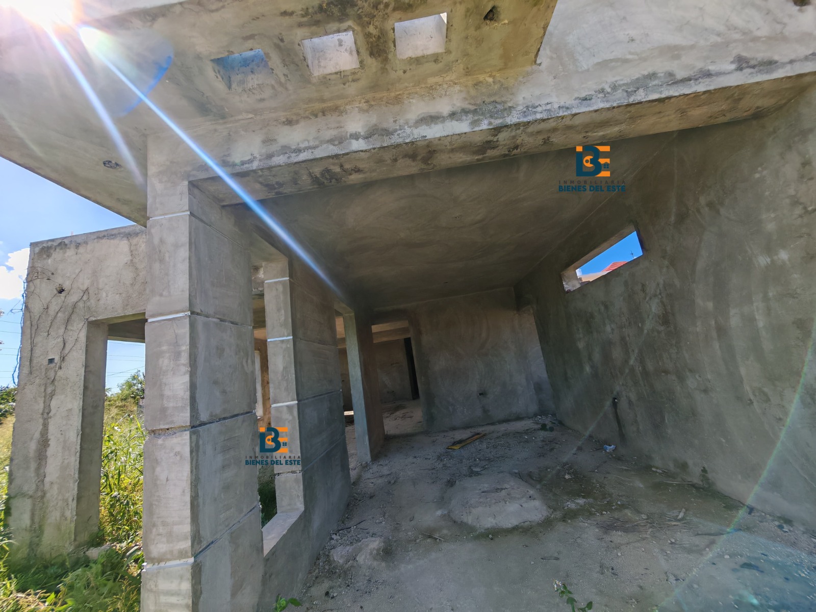casas - Se Vende Amplia Mejora Y Su Titulo en Villa Visan 6