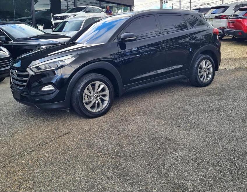 camiones y vehiculos pesados - Hyundai Tucson  2016 3