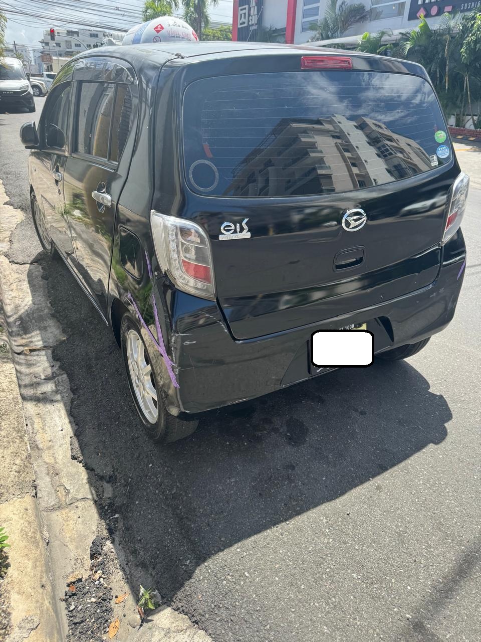 carros - Venta vehiculo Daihatsu Mira 2016 Negociable  7