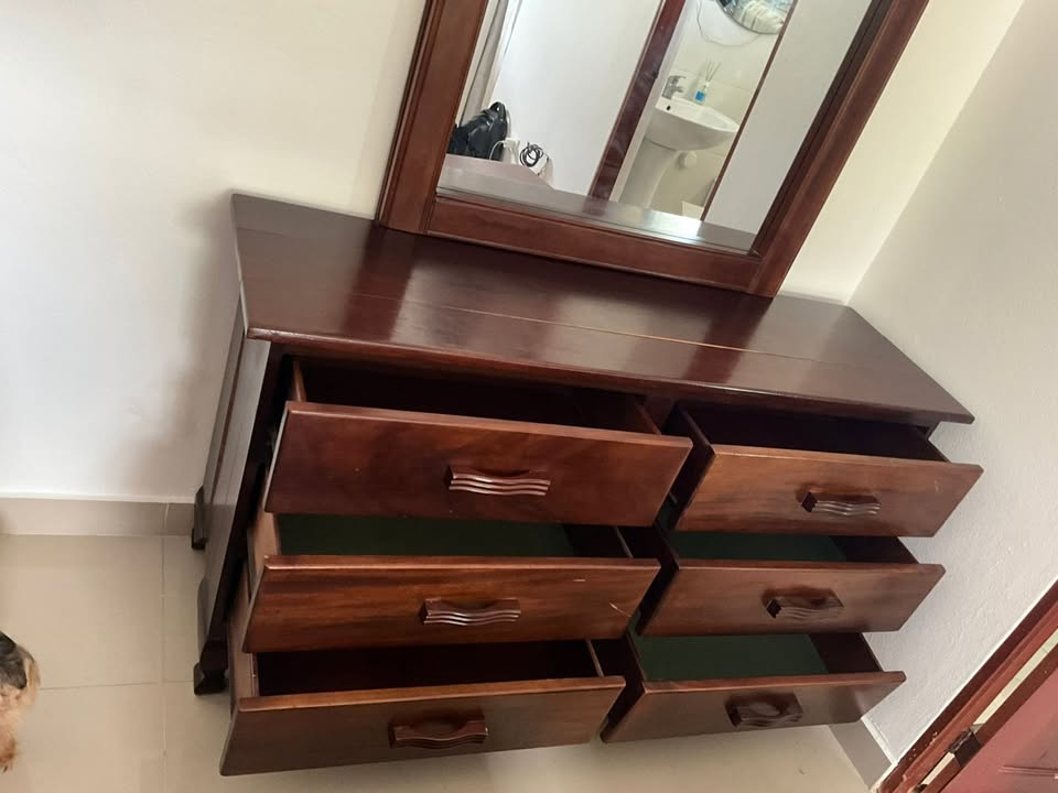muebles y colchones - VENTA DE HABITACIÓN COMPLETA - TODO NEGOCIABLE 4