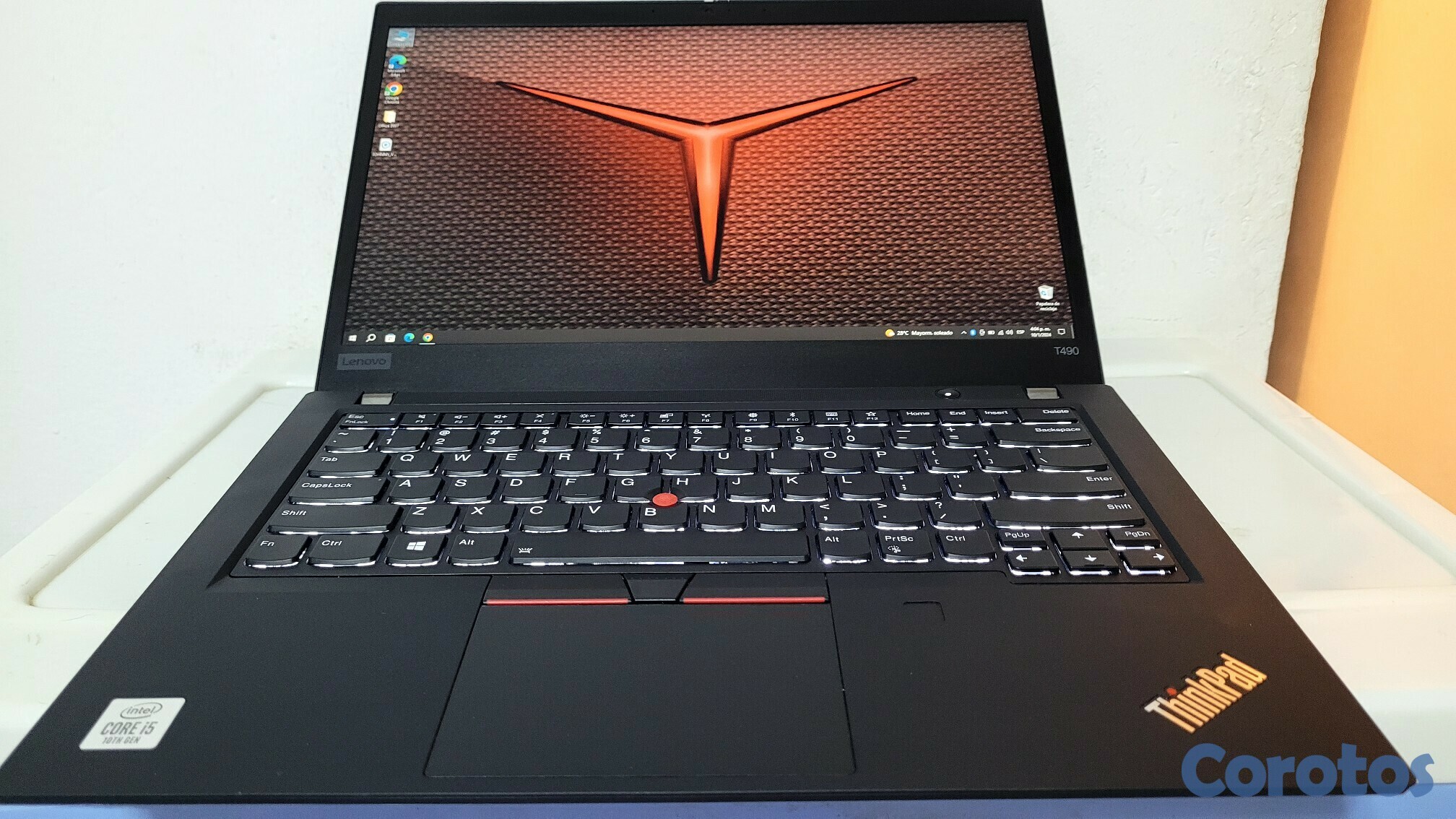 computadoras y laptops - Lenovo T490 14 Pulg Core i5 10th Gen Ram 16gb ddr4 Video 8gb Full ips 1