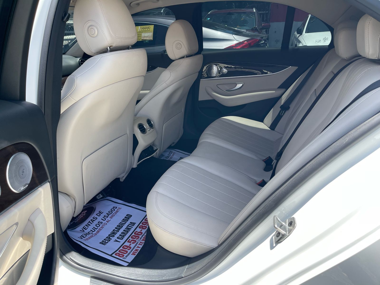 carros - Mercedes Benz E350 4Matic 2020 Clean Carfax 7