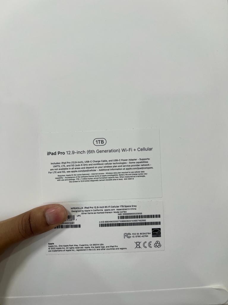 celulares y tabletas - iPad Pro M2 12.9-inch 6ta Generacion 1TB Sellada 3