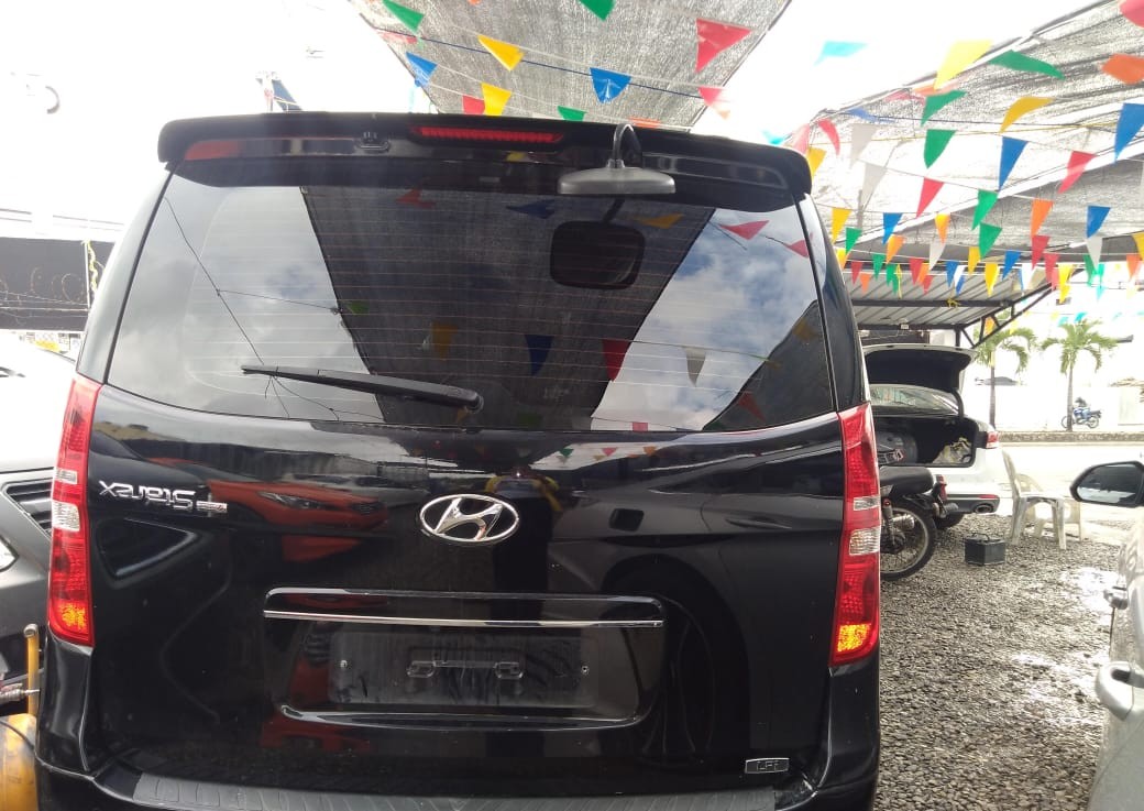 jeepetas y camionetas - HYUNDAI GRAND STAREX 2020 NEGRA 100-Automático-Hasta 1 Año de 4