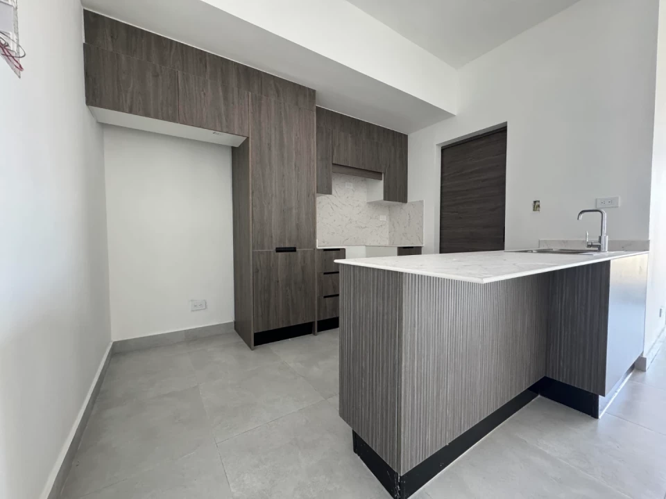 apartamentos - Apartamento en venta 3Hab 3Baños 2parqueos en Naco 7