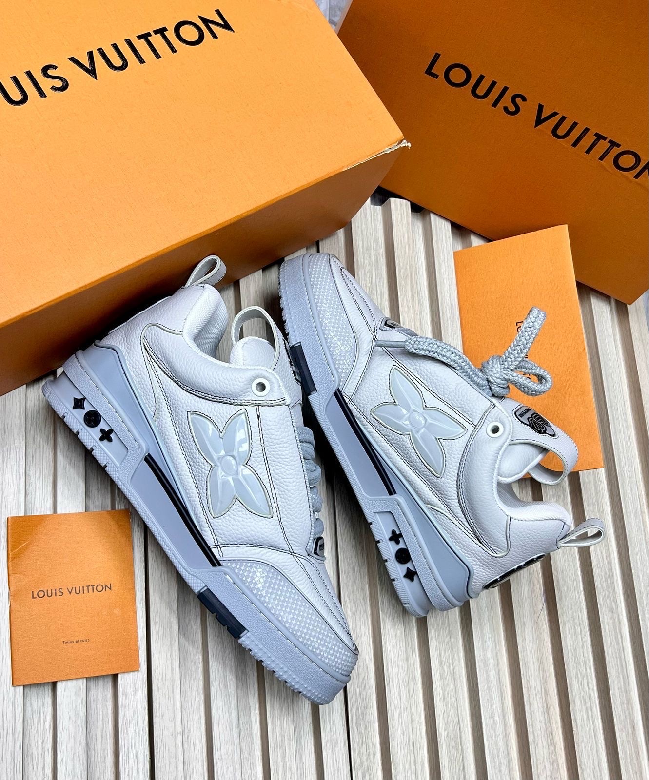 zapatos unisex - Calzado Louis Vuitton LV Blanco White Tenis Teni Sneaker Sneakers 2K25 🐔 1