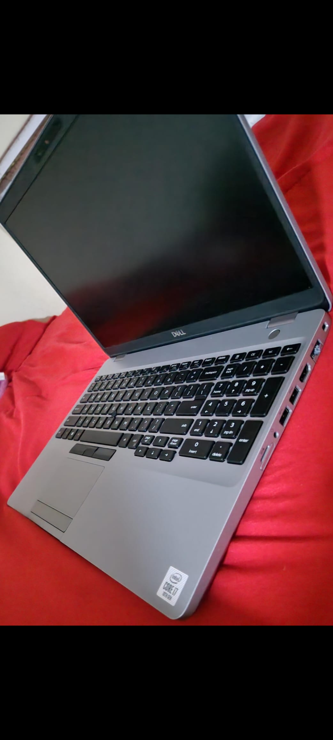 computadoras y laptops - Laptop Dell 3550 i7 10ma Gen NVIDIA  3
