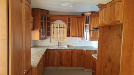 apartamentos - Venta de propiedad con 4 apartamentos en Santo Domingo ingresos de 80-100 mil 4