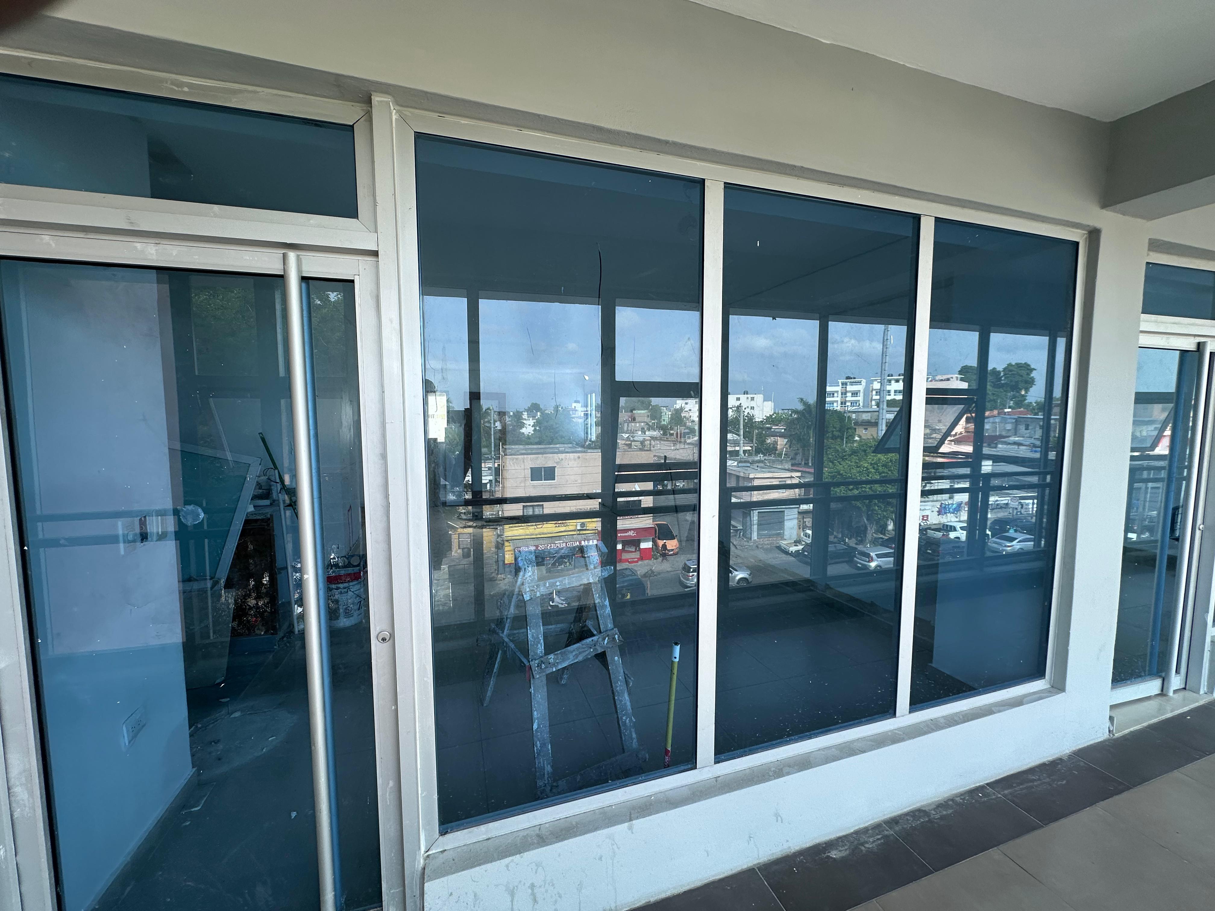 oficinas y locales comerciales - Locales en Alquiler, Prox al Jardin Botanico    5