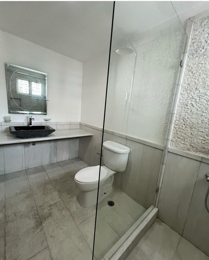 apartamentos - Apartamento en venta en Evaristo Morales, cómodo y practico de 2 habitaciones 5