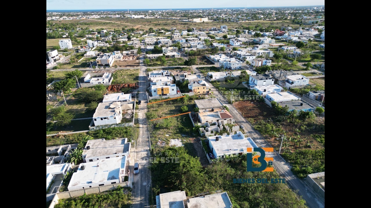 solares y terrenos - De OPORTUNIDAD- Solar con 250 Metros en Residencial Naime Etapa III 1