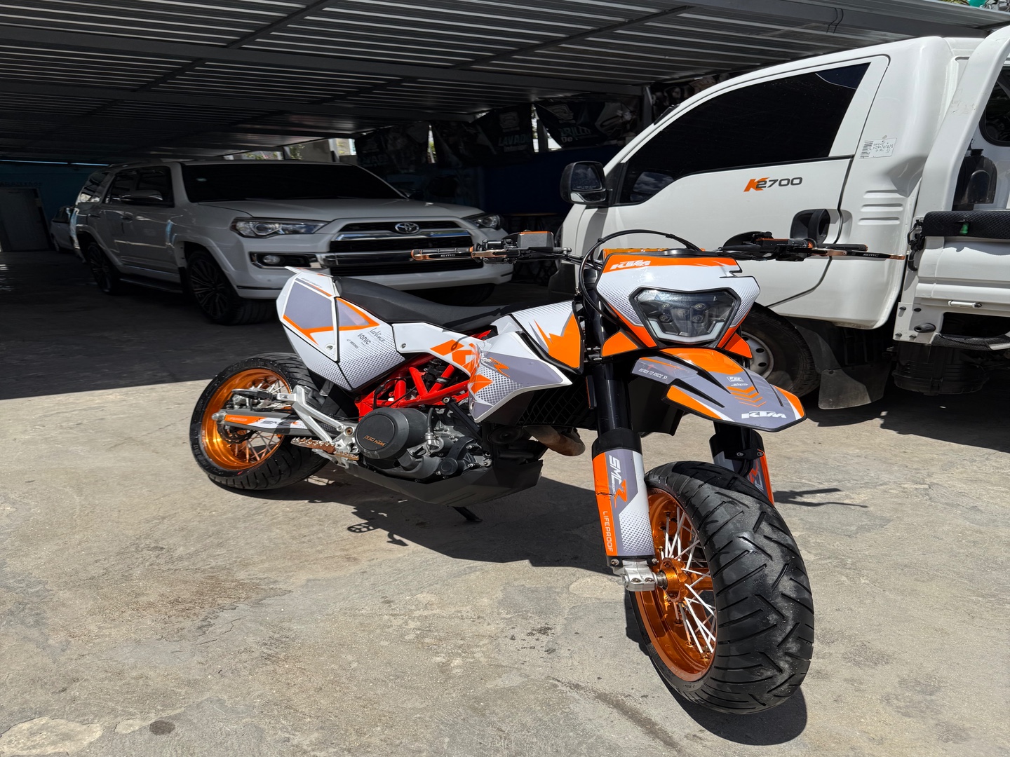 otros vehiculos - KTM 690 SMCR