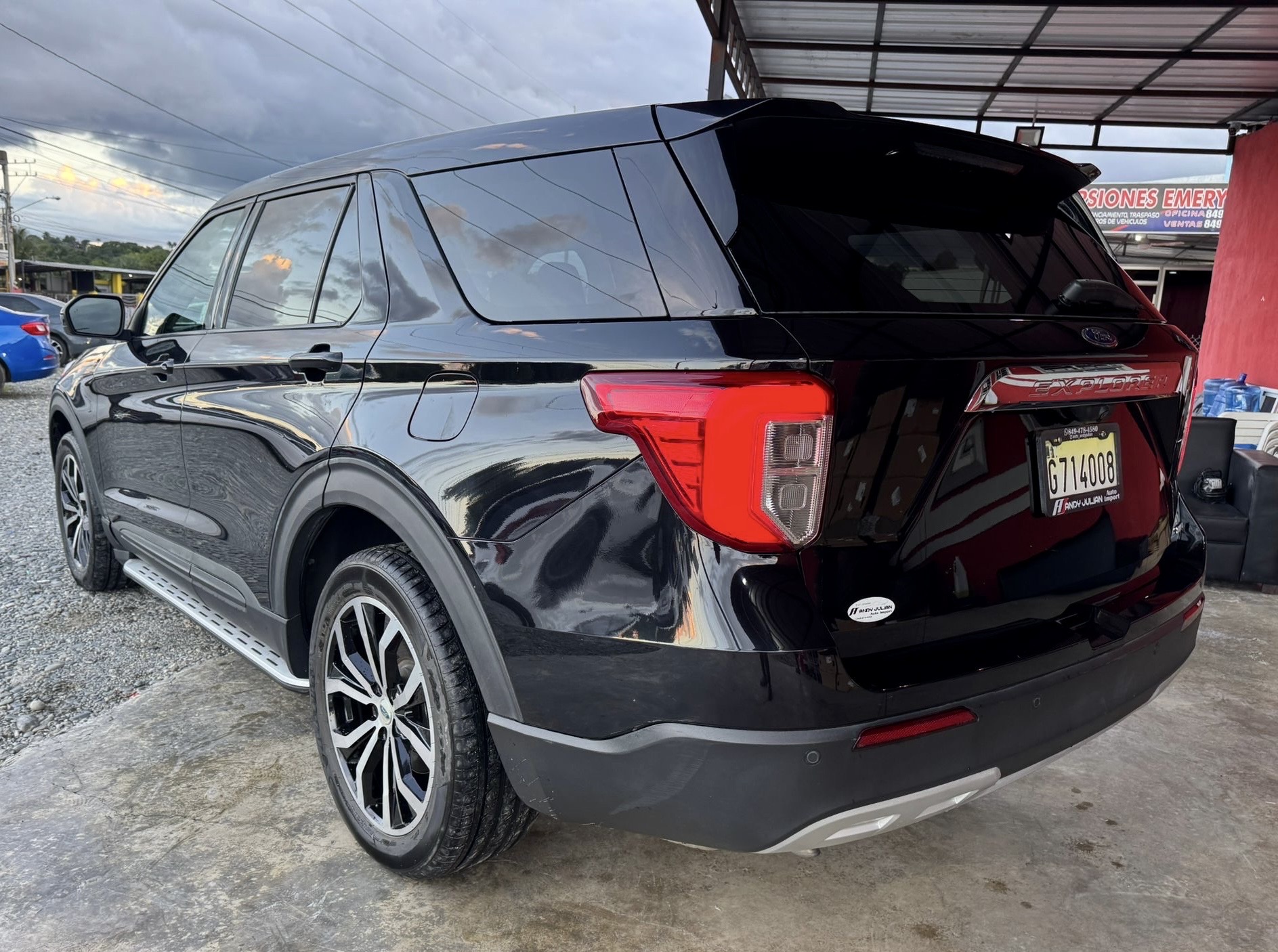 jeepetas y camionetas - Ford explorer XLT 2020
 3