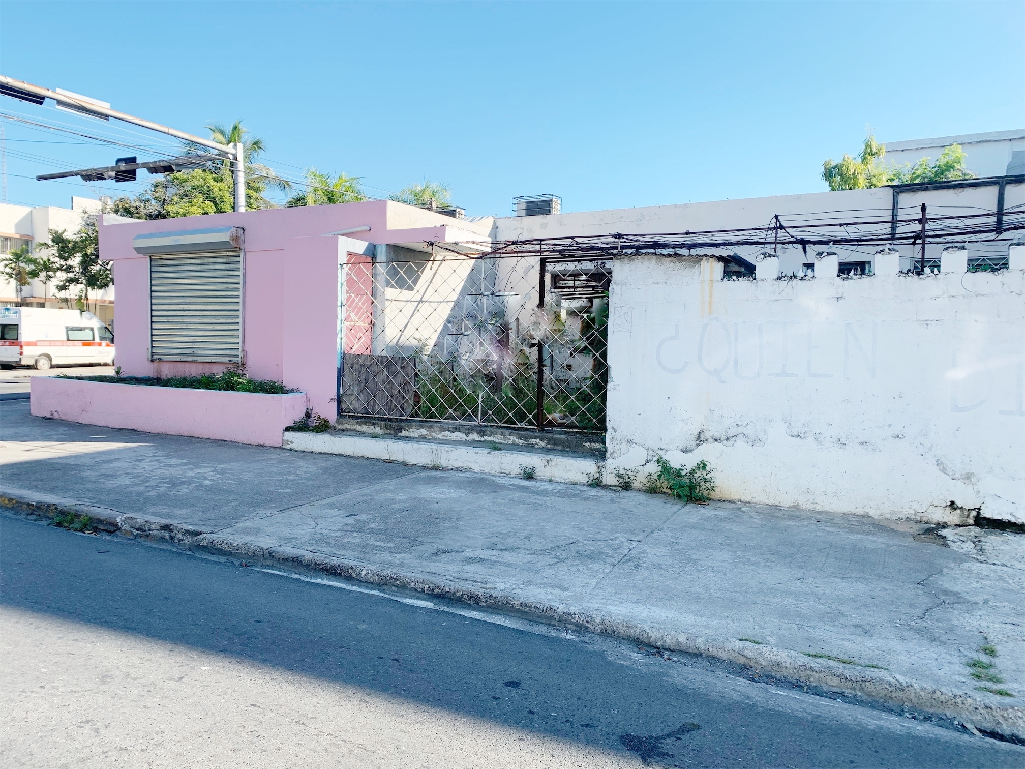 casas - Esquinera en zona altamente comercial 1