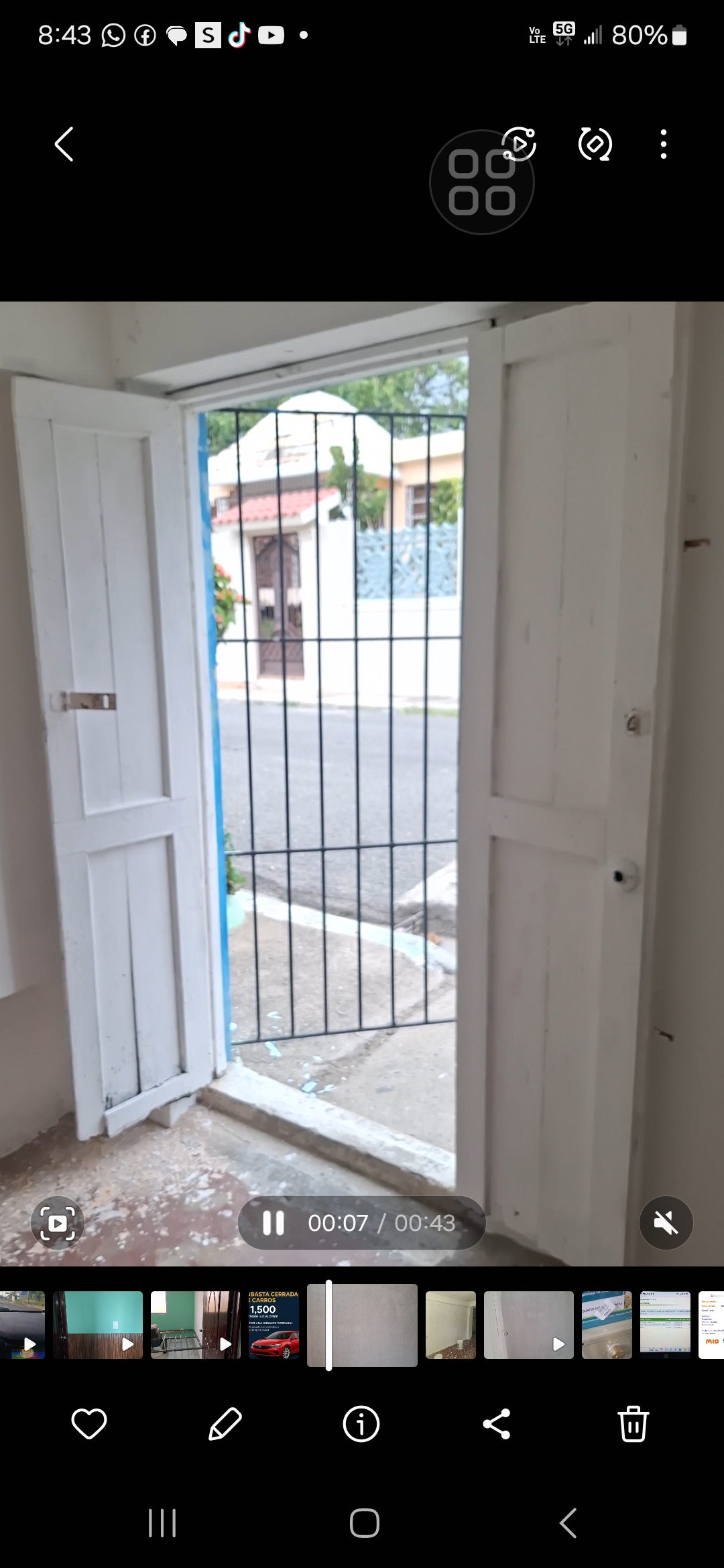 casas - Alquilo  habitación .con cocina y baño  0