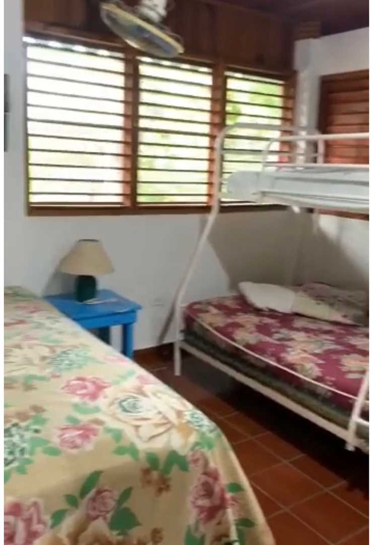 casas vacacionales y villas - Venta de Villa en jarabacoa con 1000mts de terreno 15