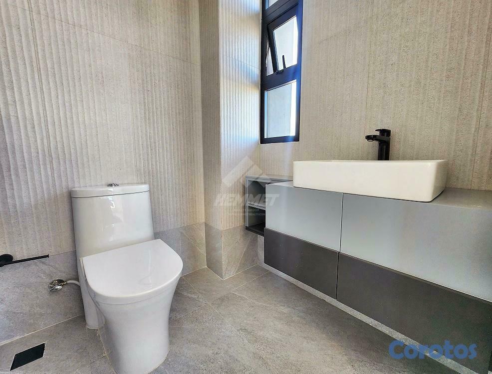 apartamentos - APARTAMENTO ROOFTOP Y PISCINA INFINITY LA ESMERALDA STGO. 10