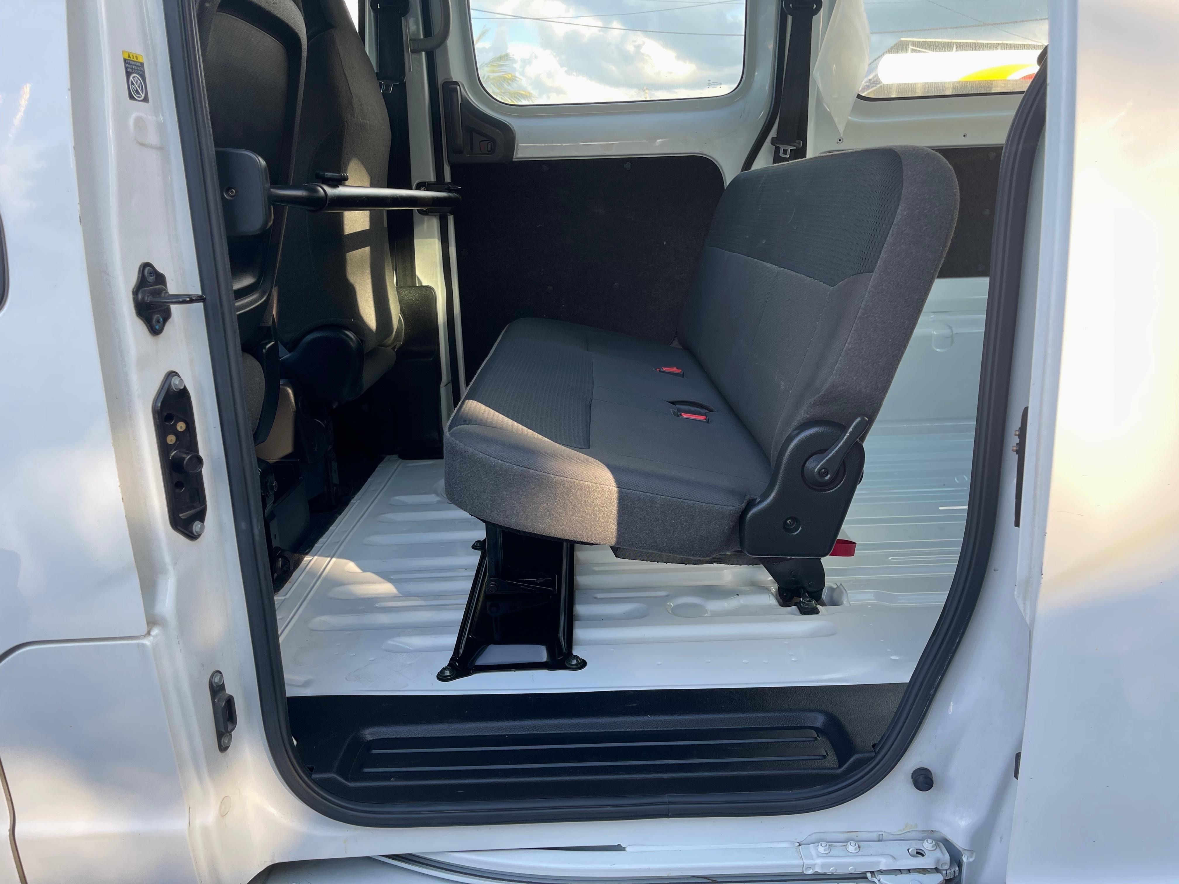 jeepetas y camionetas - ‼️NISSAN NV200 2018 - Excelente Para Carga‼️ 8