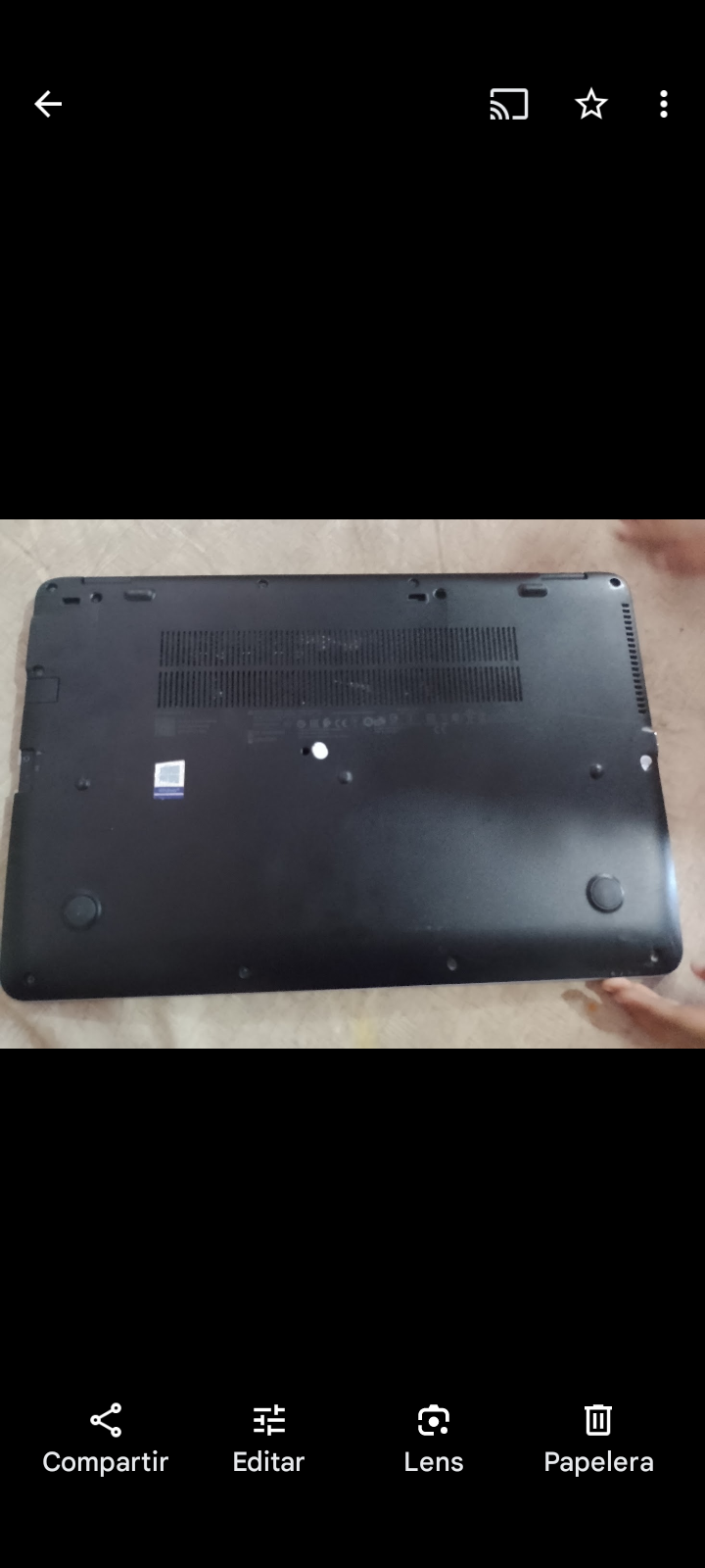 computadoras y laptops - Laptop HP negra brillante  1