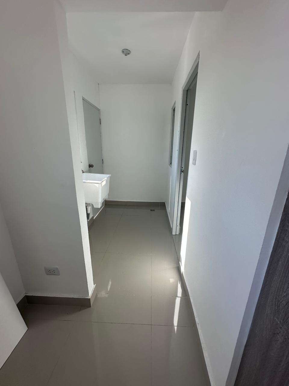 apartamentos - Apartamento Tipo Ph En 5to Nivel, Res. Cerrado 3