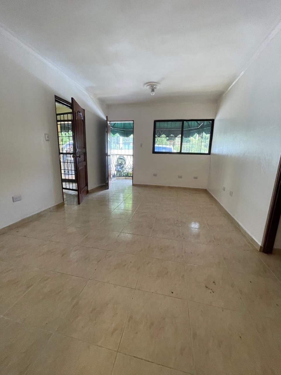 apartamentos - Apartamento en Alquiler en primer piso a 2 minutos caminando de la Jacobo M.