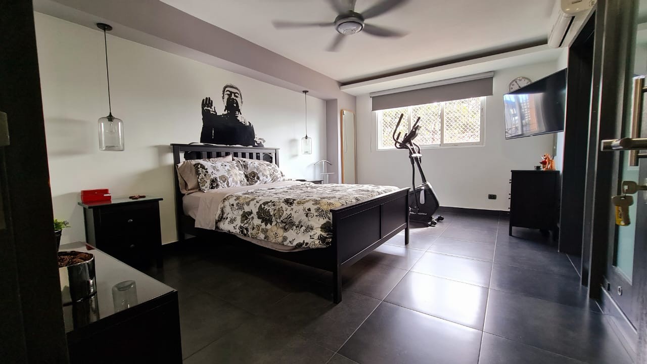 apartamentos - Ensanche NacoVenta de apartamento vacío 380 mts2/3er piso.  7