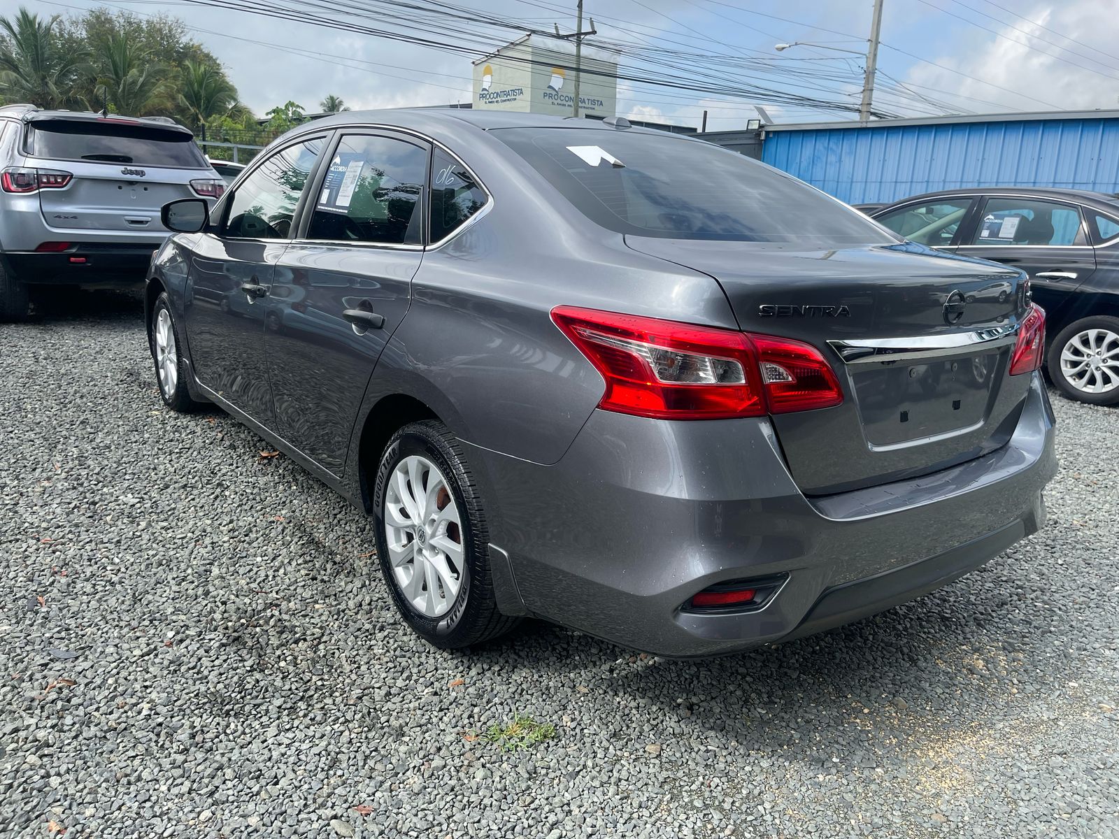 carros - Nissan Sentra SV  7