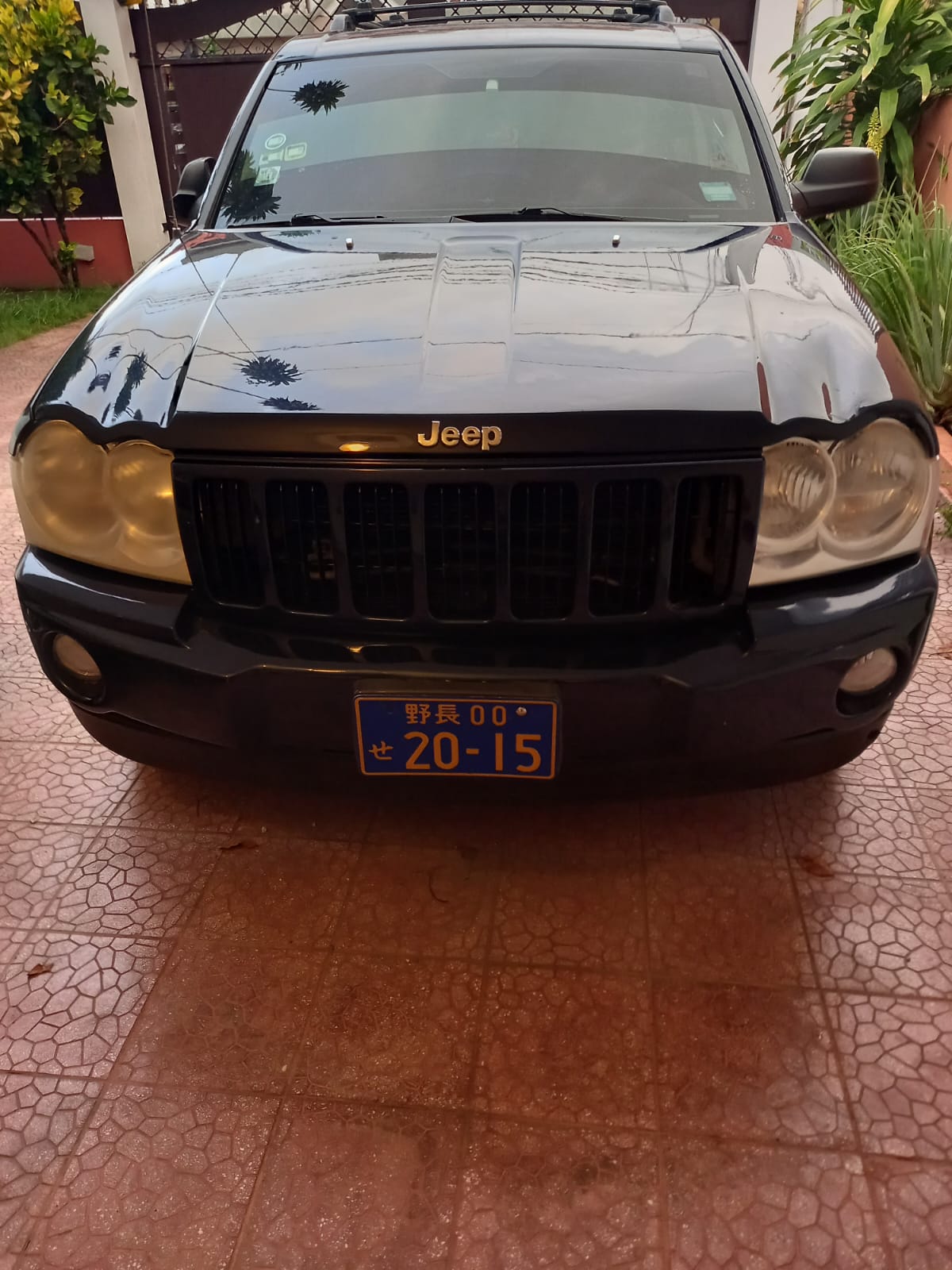 jeepetas y camionetas - Jeep Cherokee Laredo 06  2