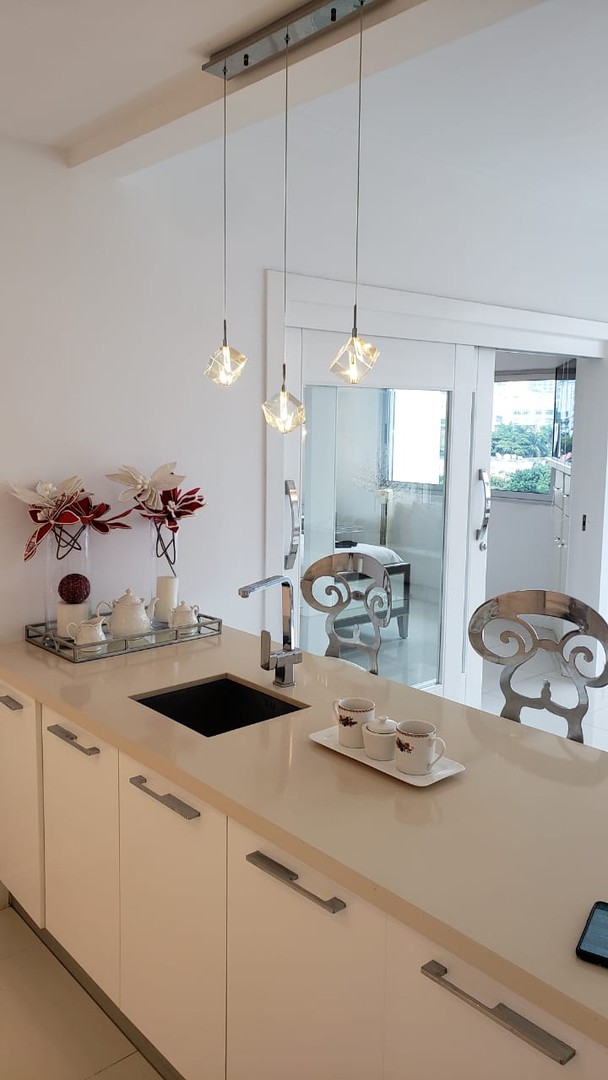 apartamentos - Apto. Amueblado en Bella Vista en Torre Villa Palmera, 1 hab. 
usd$1250.00 5