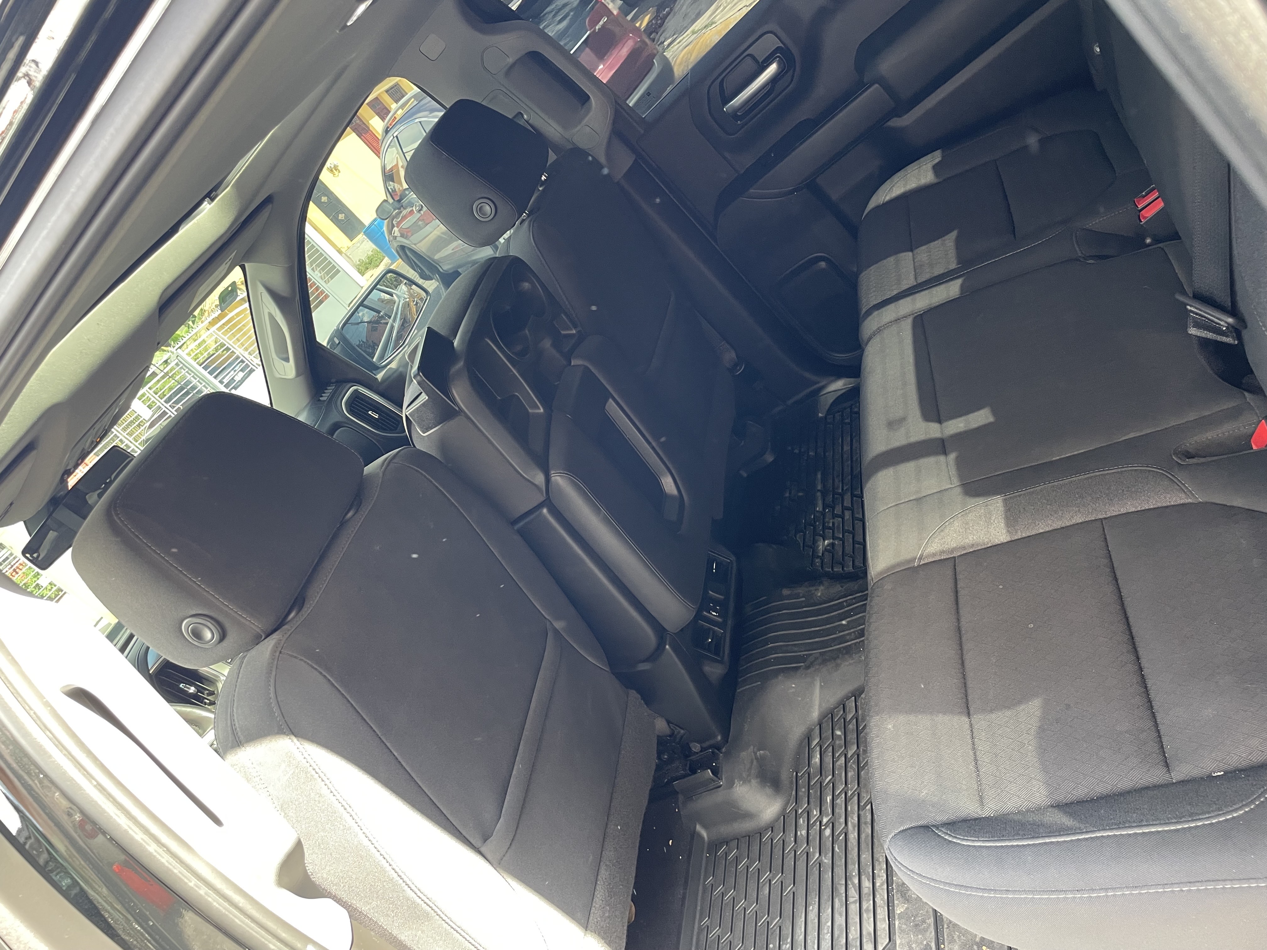 jeepetas y camionetas - Chevrolet silverado LT 2020 8