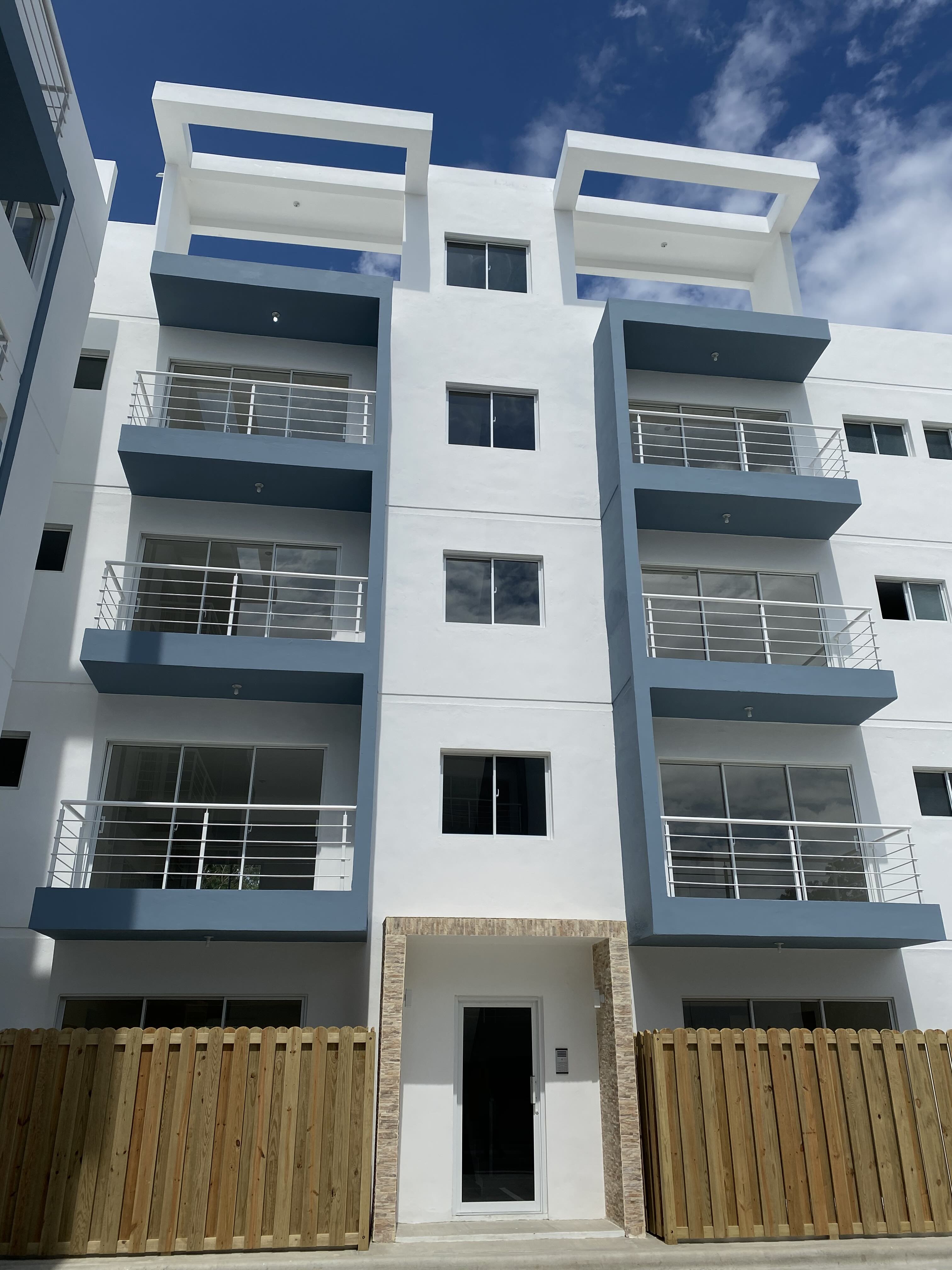 apartamentos - 64 M2 | 2 Hab + Parqueo | Us$ 63,000 Negociable. 2