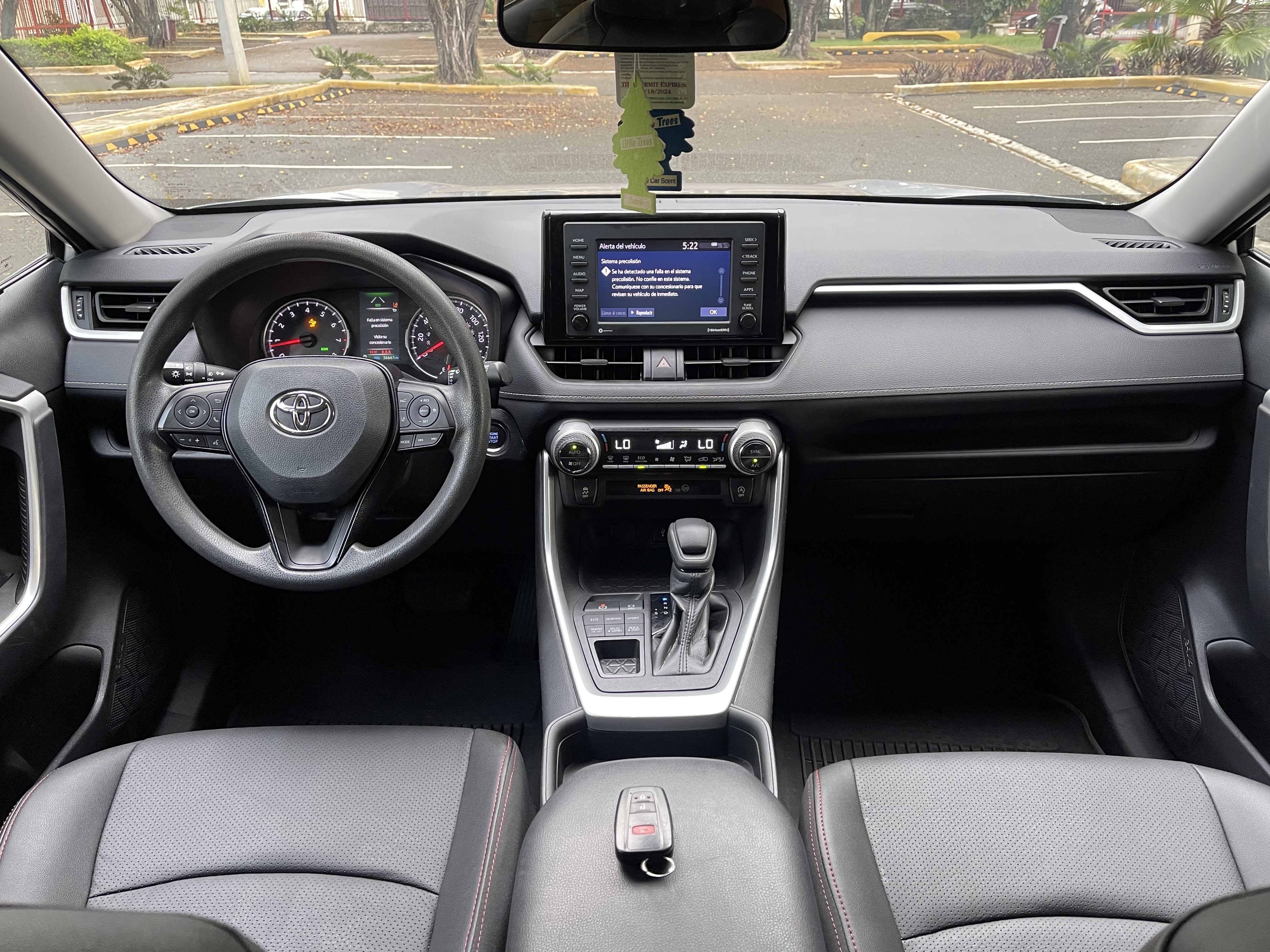 jeepetas y camionetas - Toyota rav4 XLE 2021 6