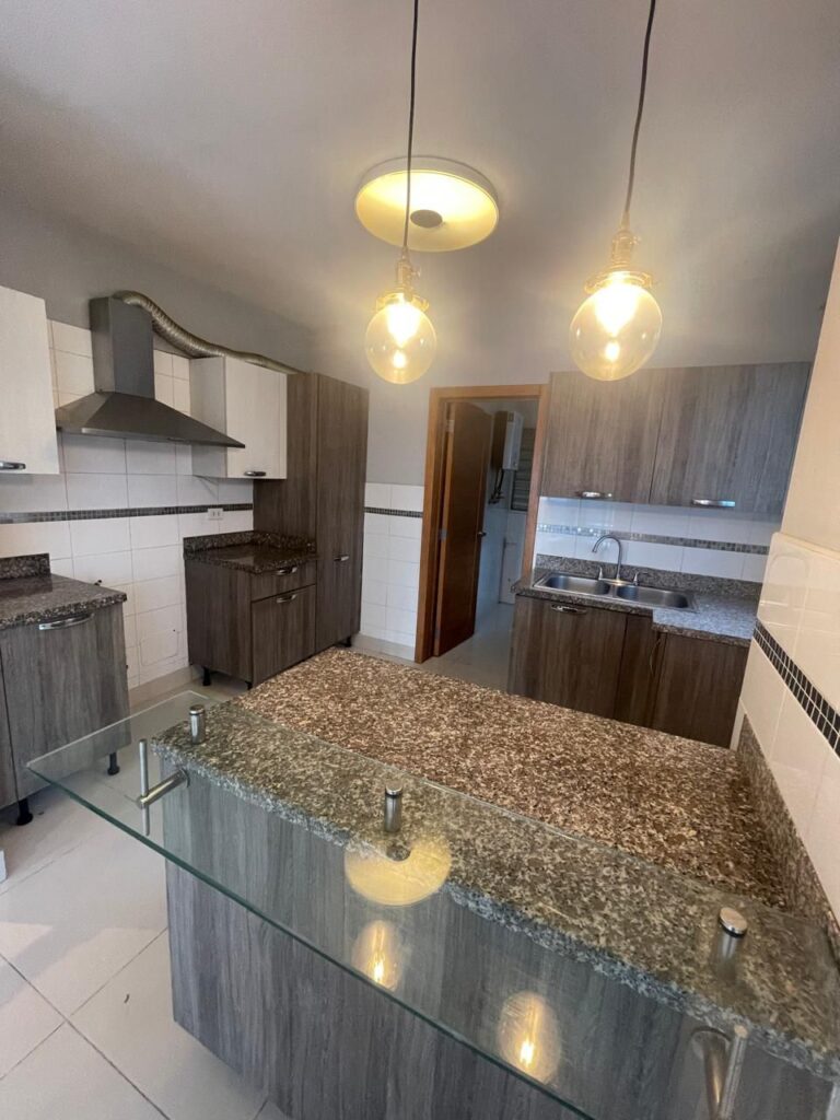 apartamentos - 2749- APTO. EN EVARISTO MORALES, STO. DGO.  1